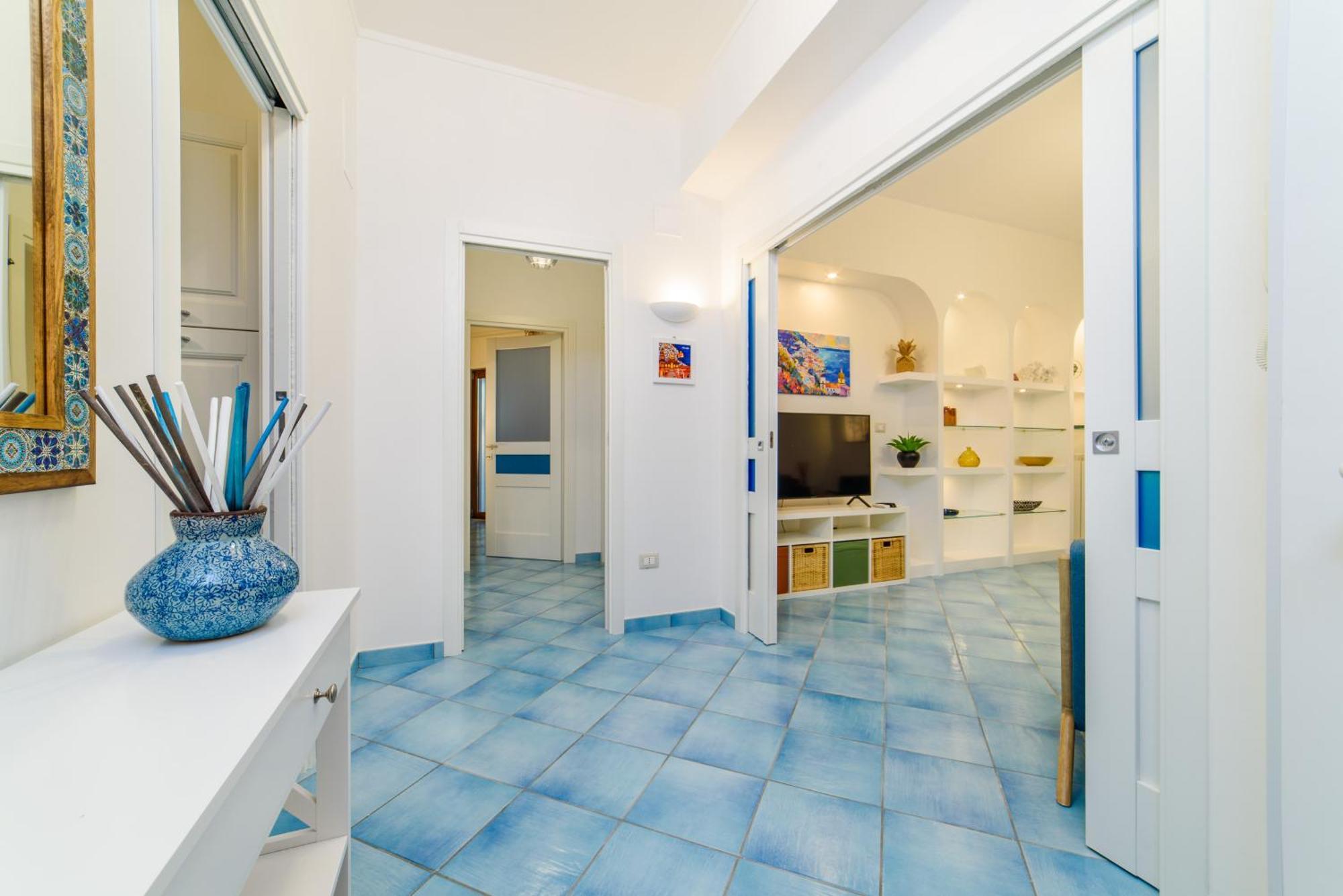 Costa Blue Villa Майори Екстериор снимка